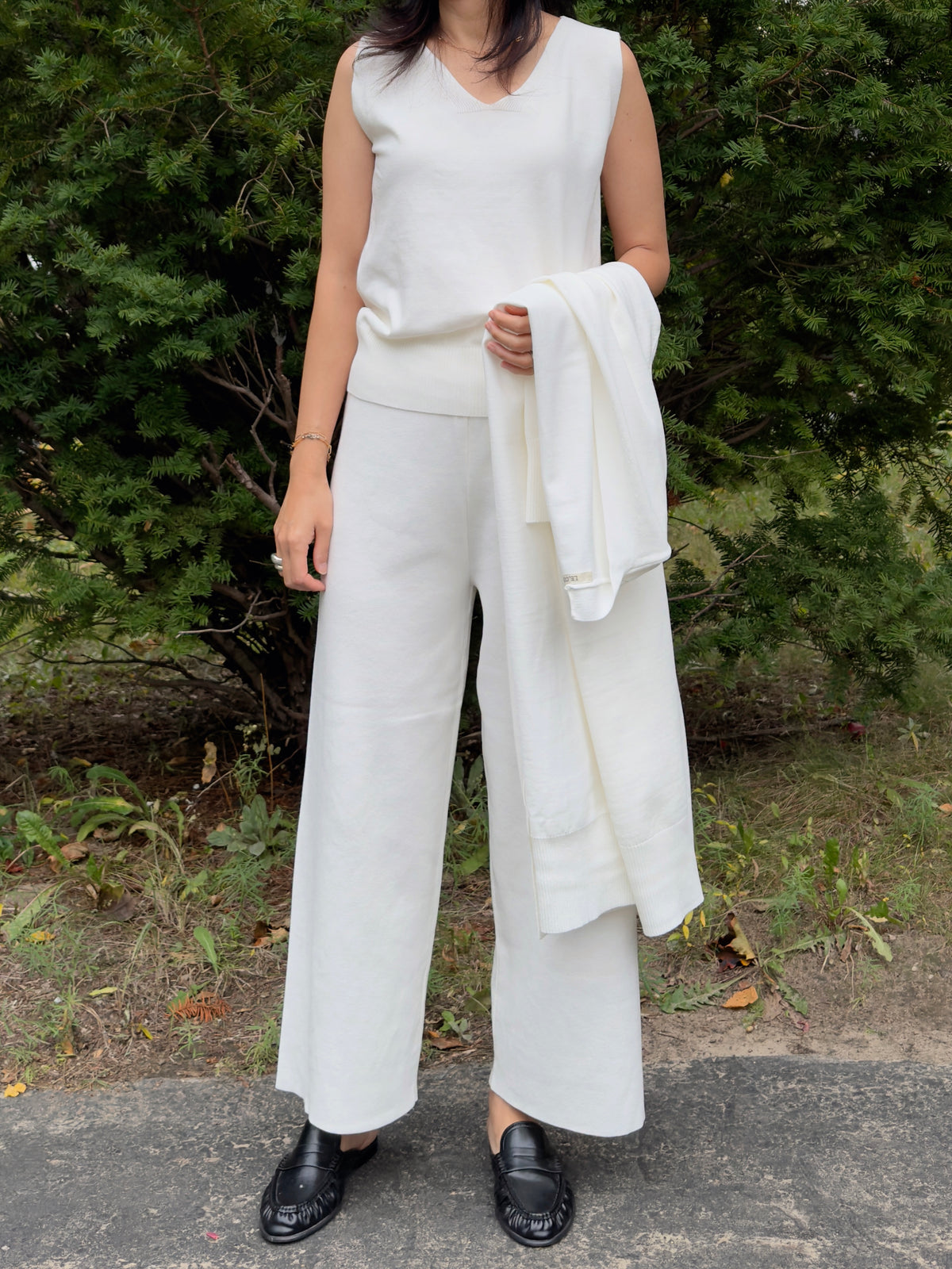 SOFT KNIT 3PIECE SET (Ivory ,Beige ,Black)