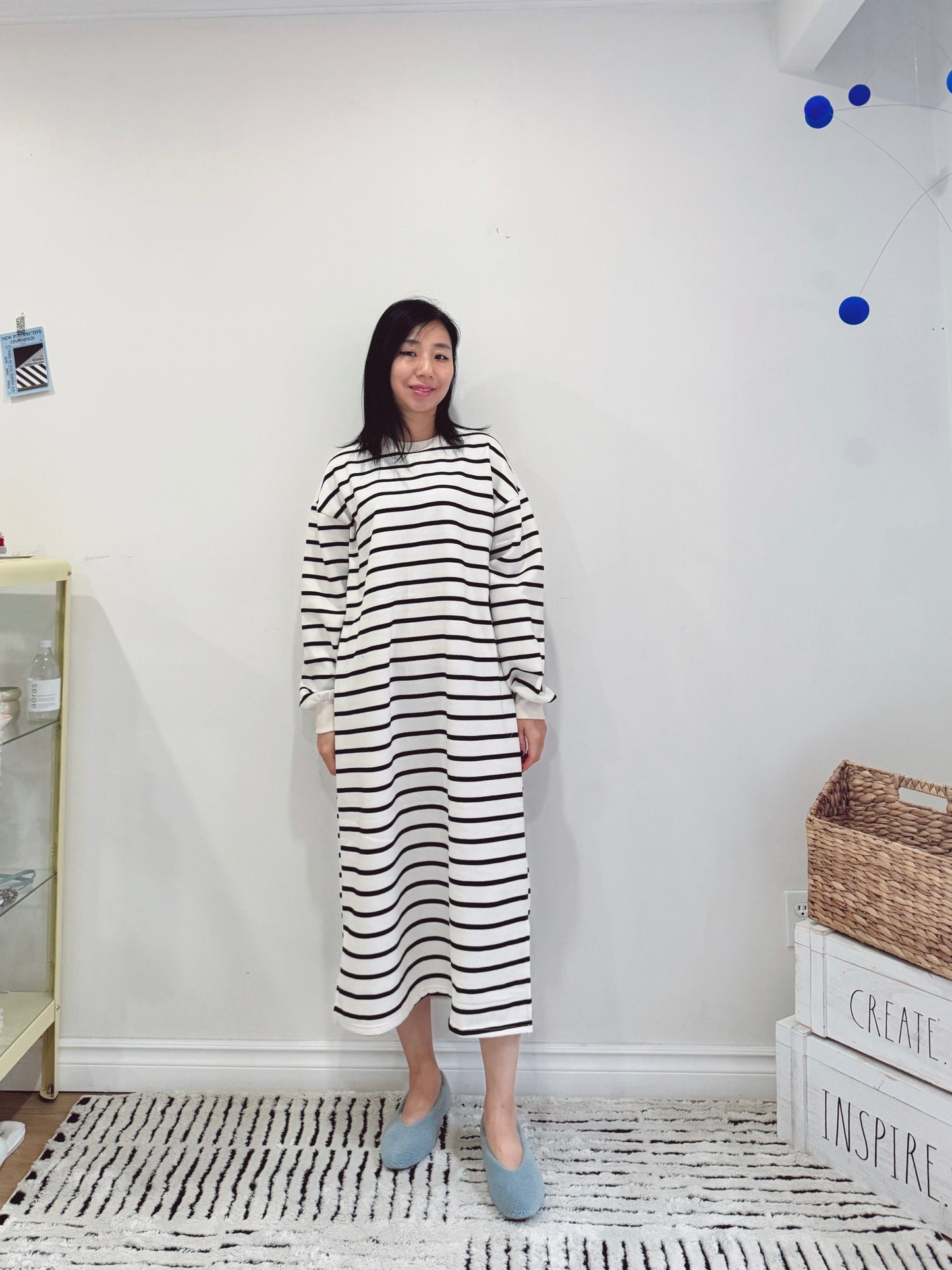 Striped long dress (ivory, blue)
