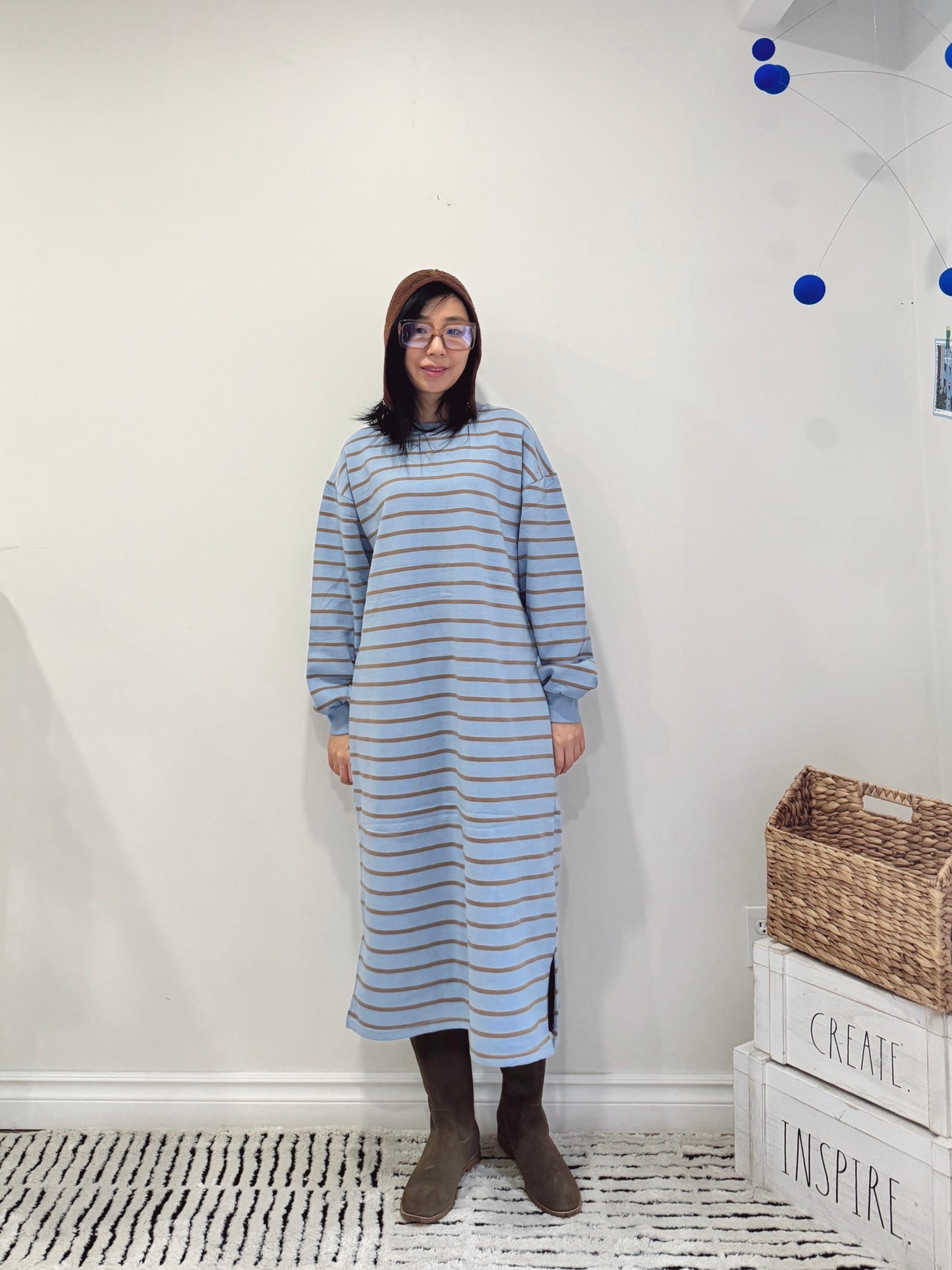 Striped long dress (ivory, blue)