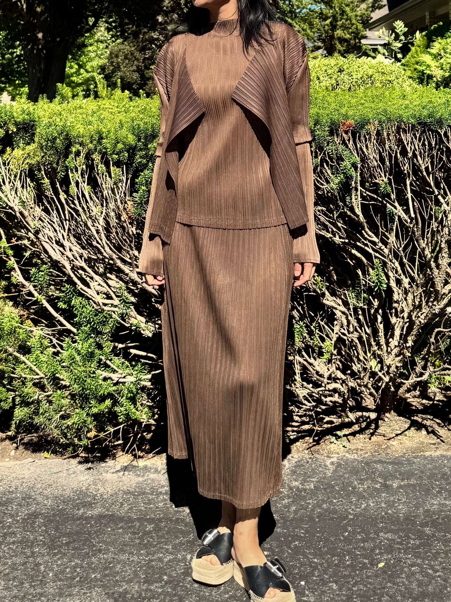 Pleated 3-Piece Set(brown,beige, ivory )
