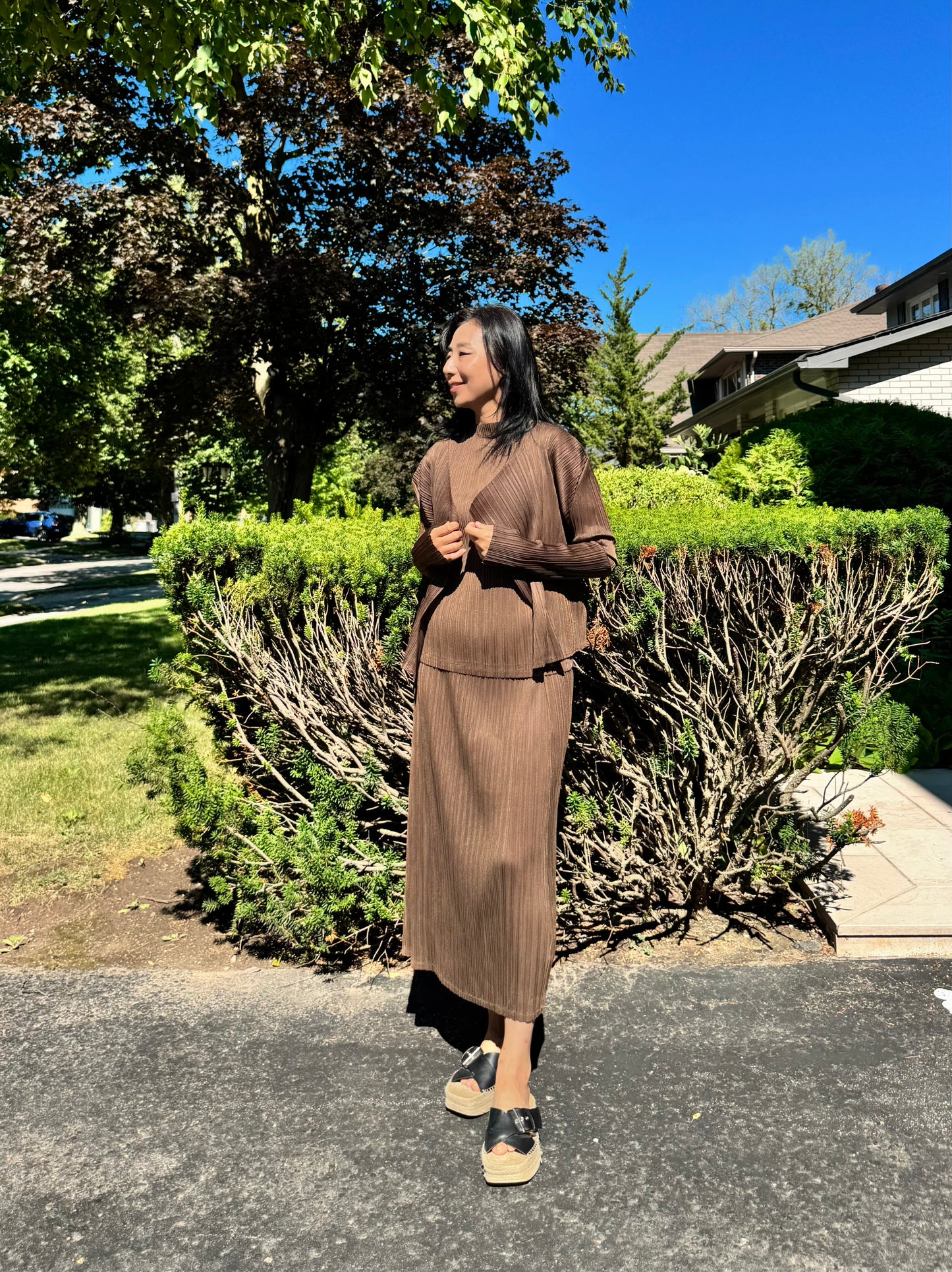 Pleated 3-Piece Set(brown,beige, ivory )