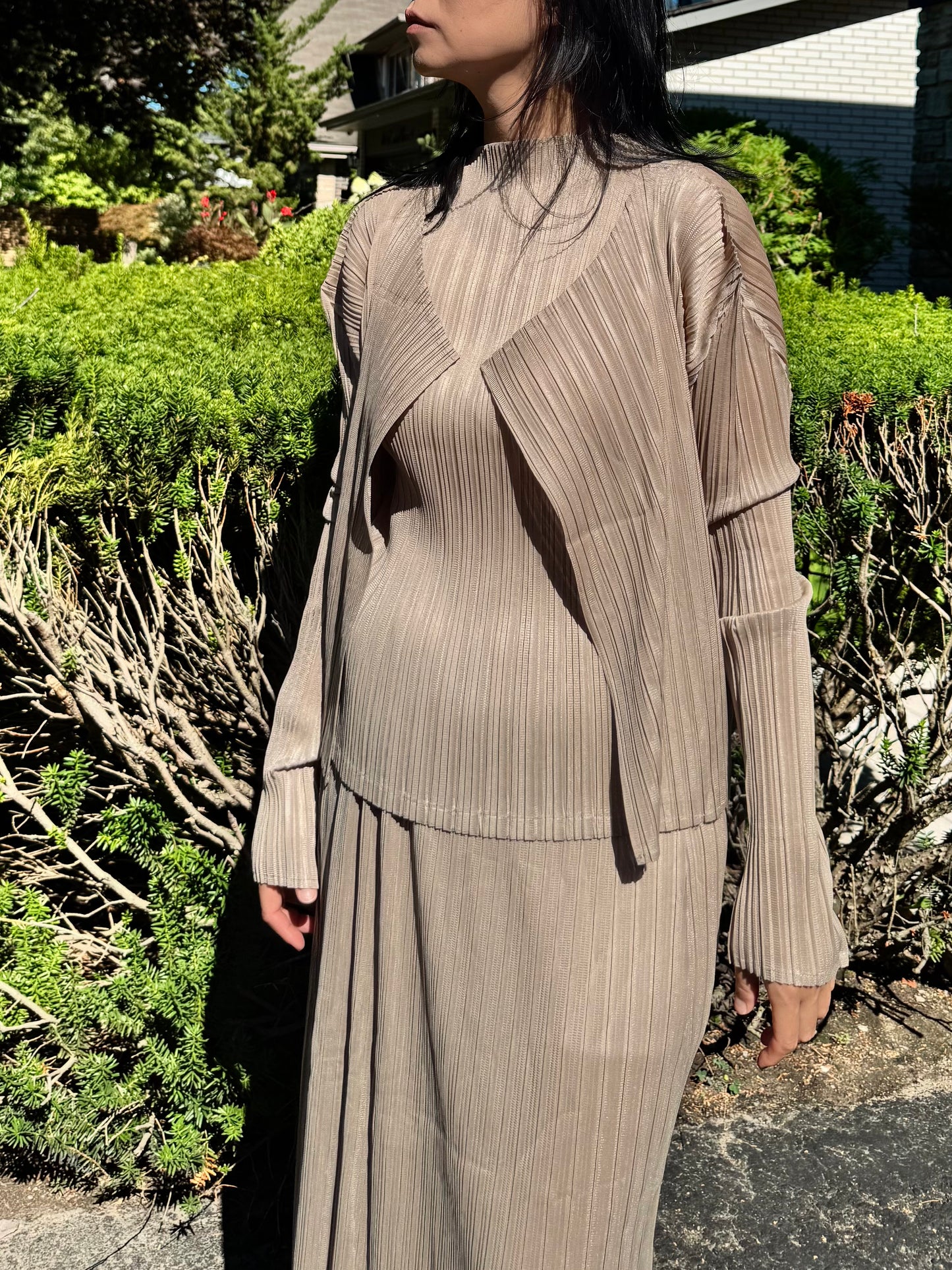 Pleated 3-Piece Set(brown,beige, ivory )
