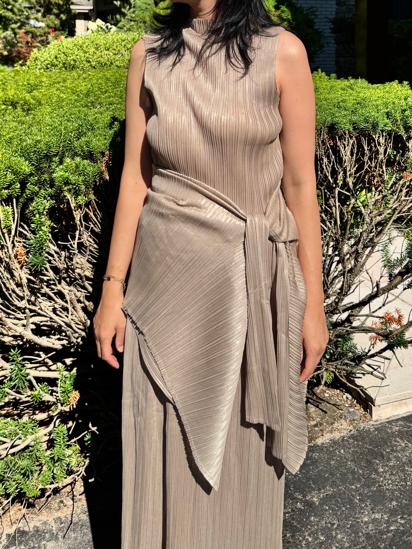 Pleated 3-Piece Set(brown,beige, ivory )