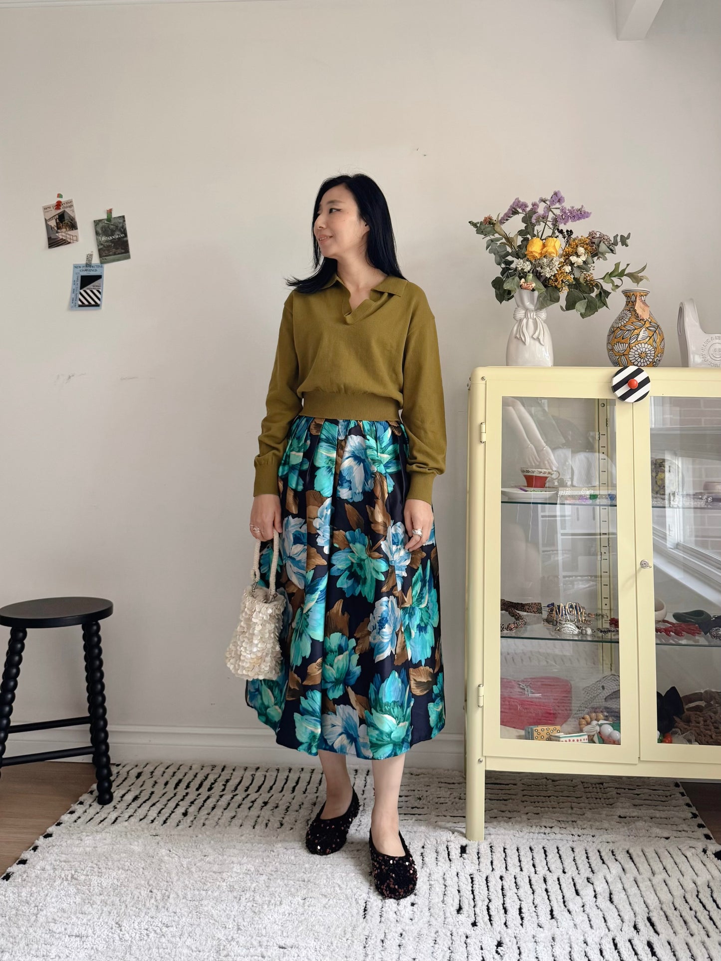 Olive Collar V-Slit Crop Knit