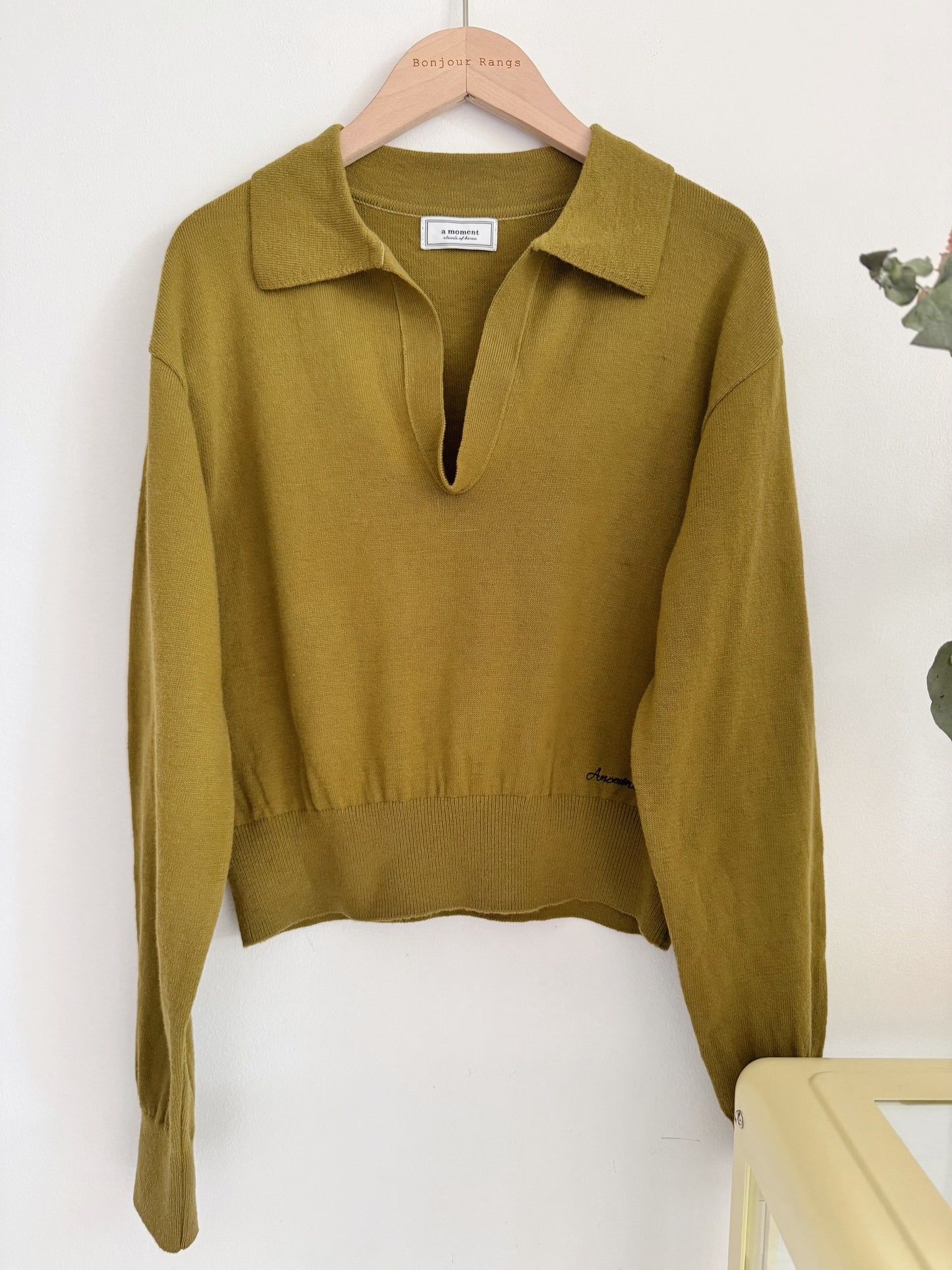 Olive Collar V-Slit Crop Knit