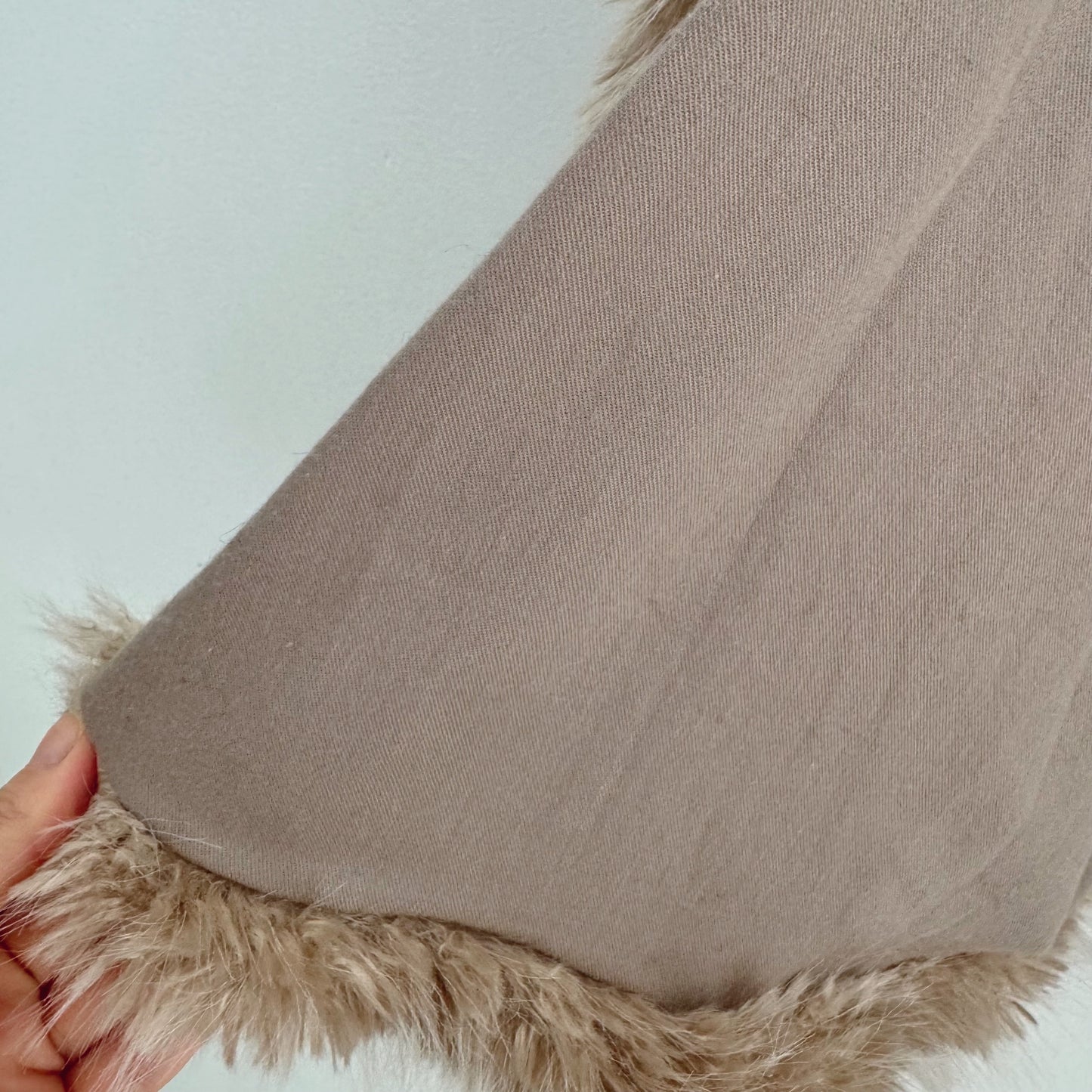 Moncher Fur Vest( ivory, beige)