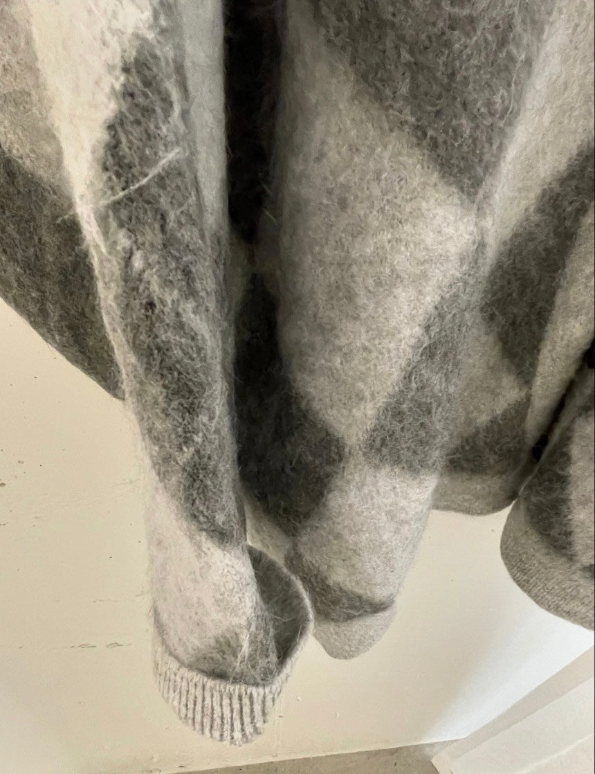 Argyle Cardigan (gray, charcoal)