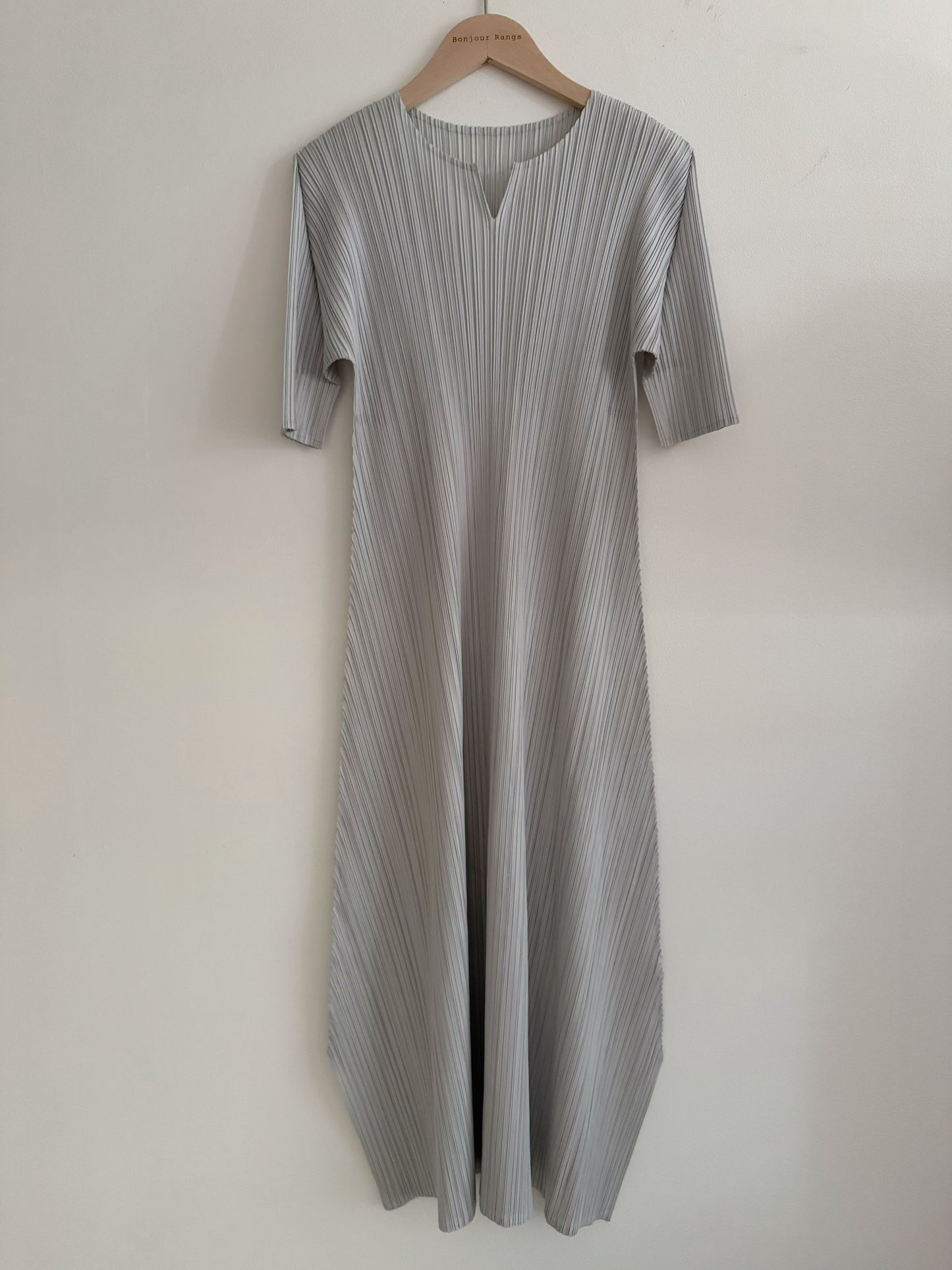 Pleats Flow Long Dress