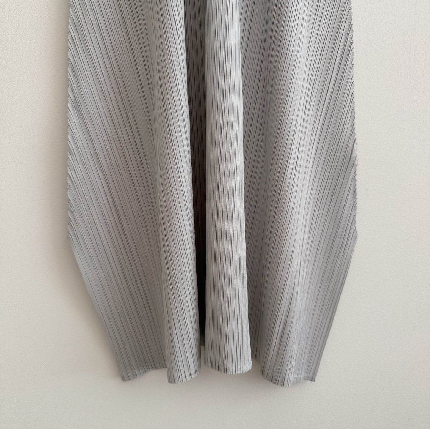 Pleats Flow Long Dress