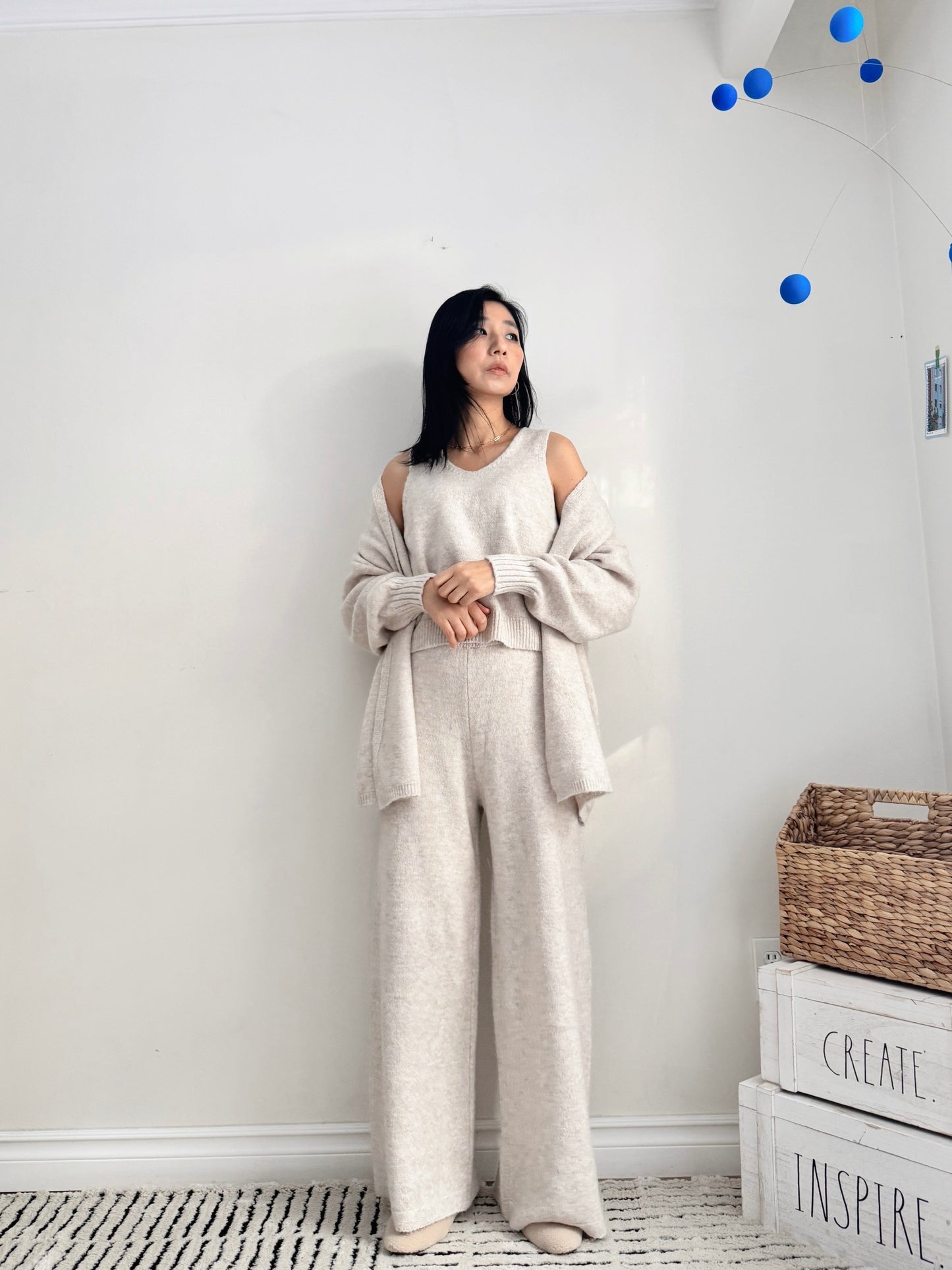 3 pieces Knit set ( beige, gray)