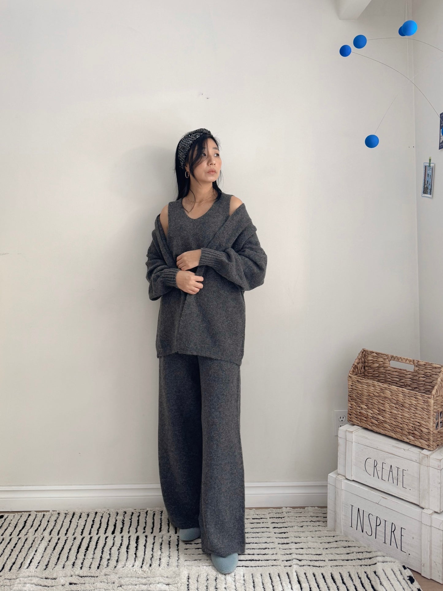 3 pieces Knit set ( beige, gray)