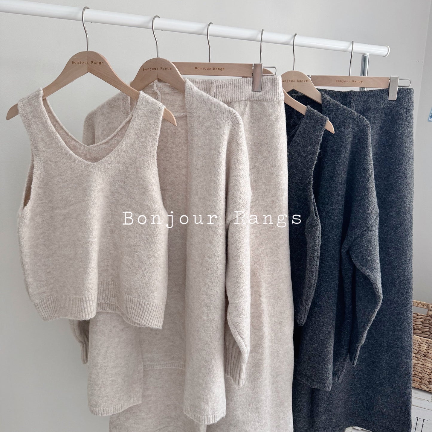 3 pieces Knit set ( beige, gray)