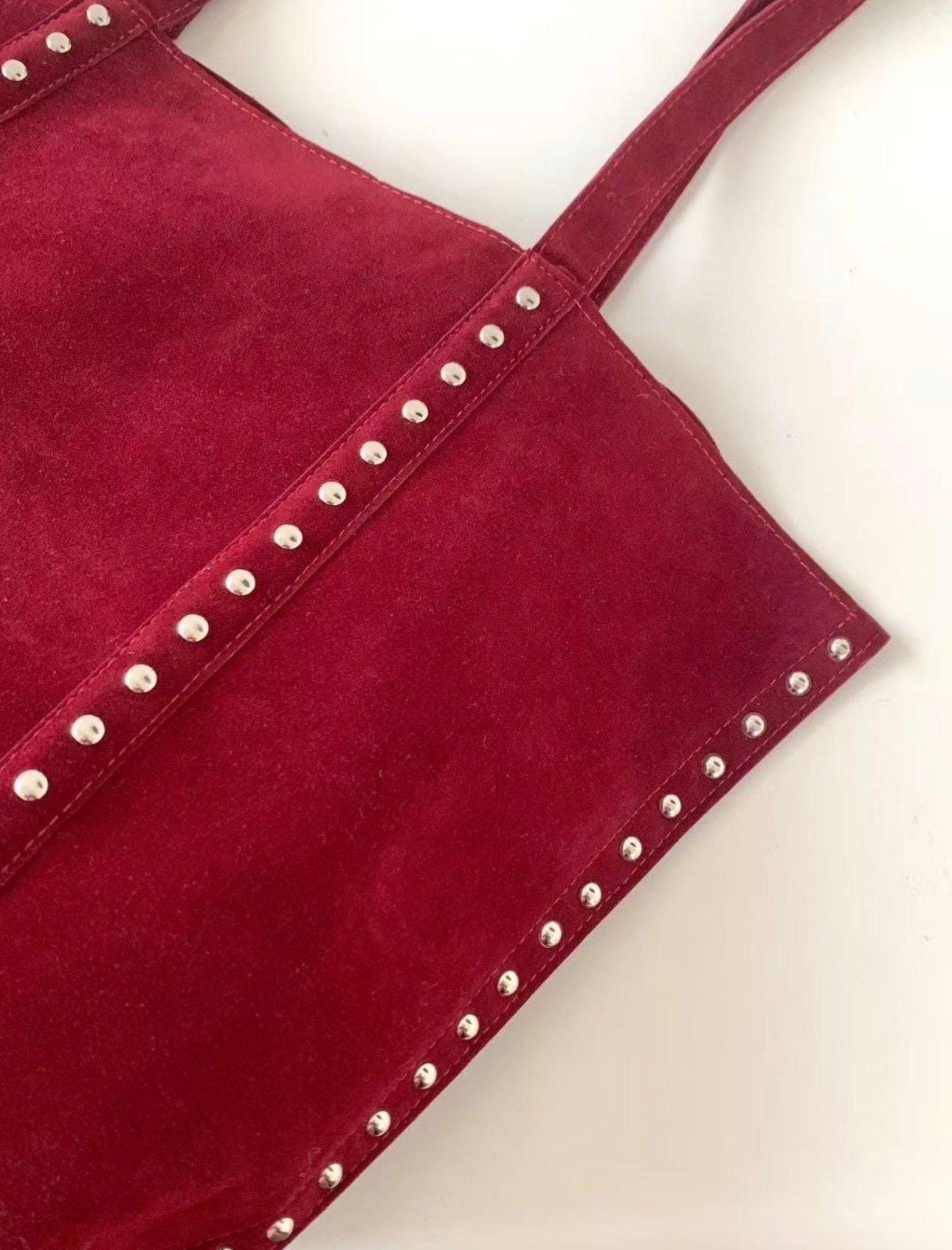 suede studded shoulder bag (brown, red, black)