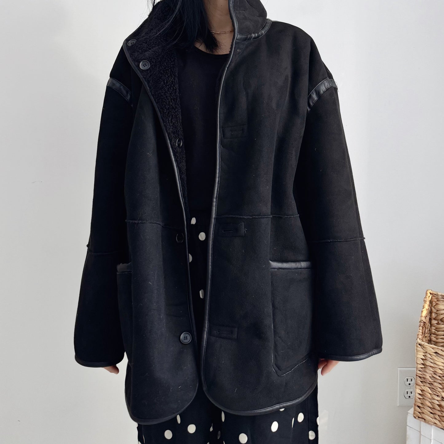 Reversible shearling jacket (brown, black)