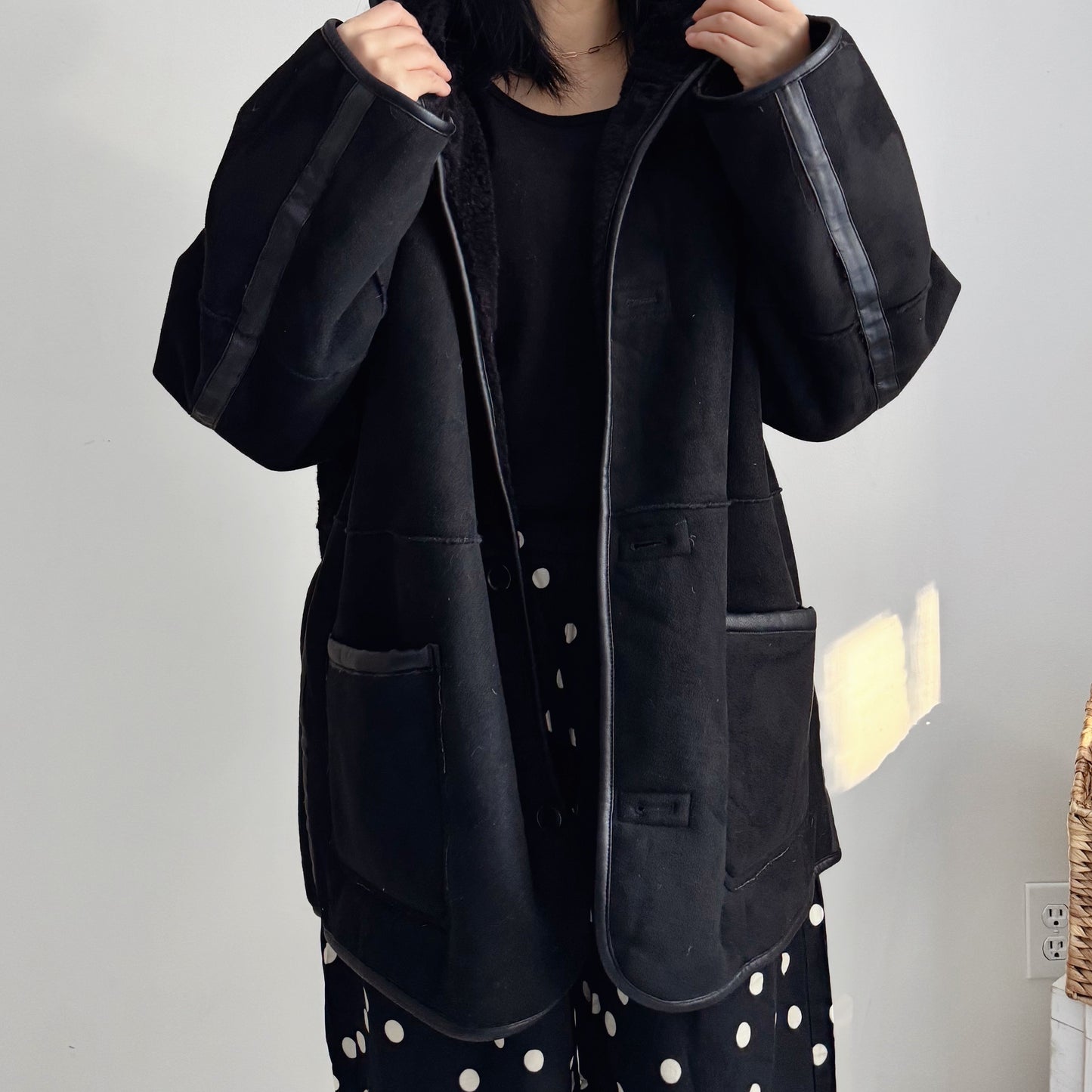 Reversible shearling jacket (brown, black)