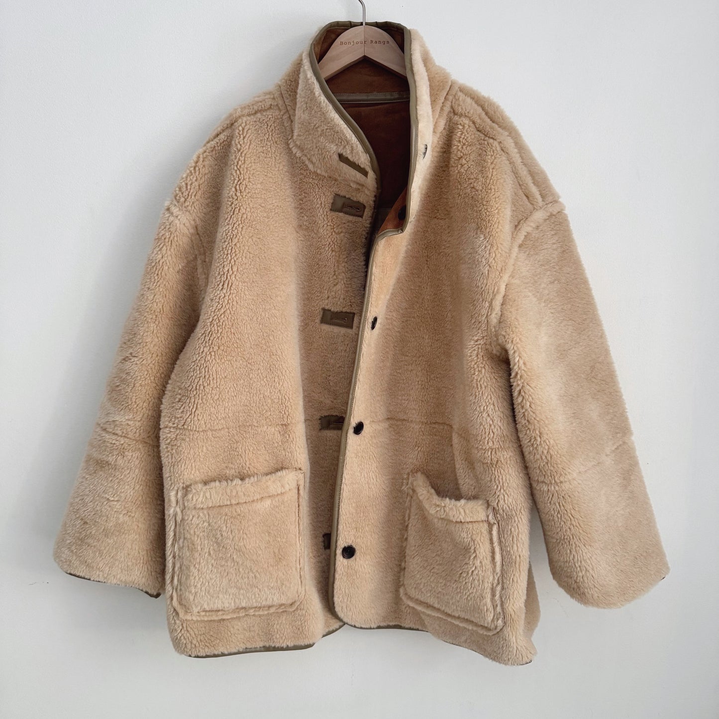 Reversible shearling jacket (brown, black)