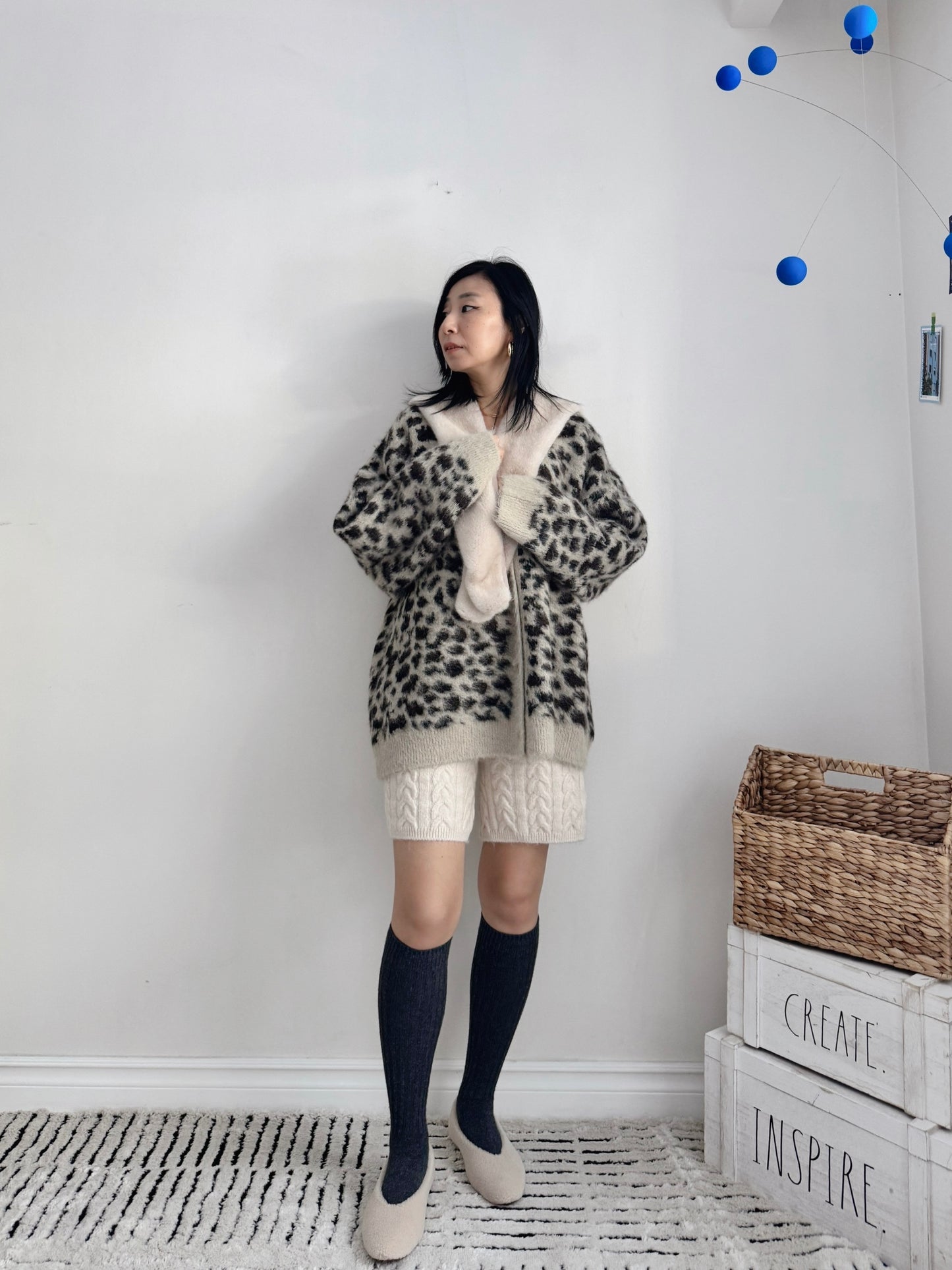 Oversized Leopard Print Cardigan (ivory , brown)