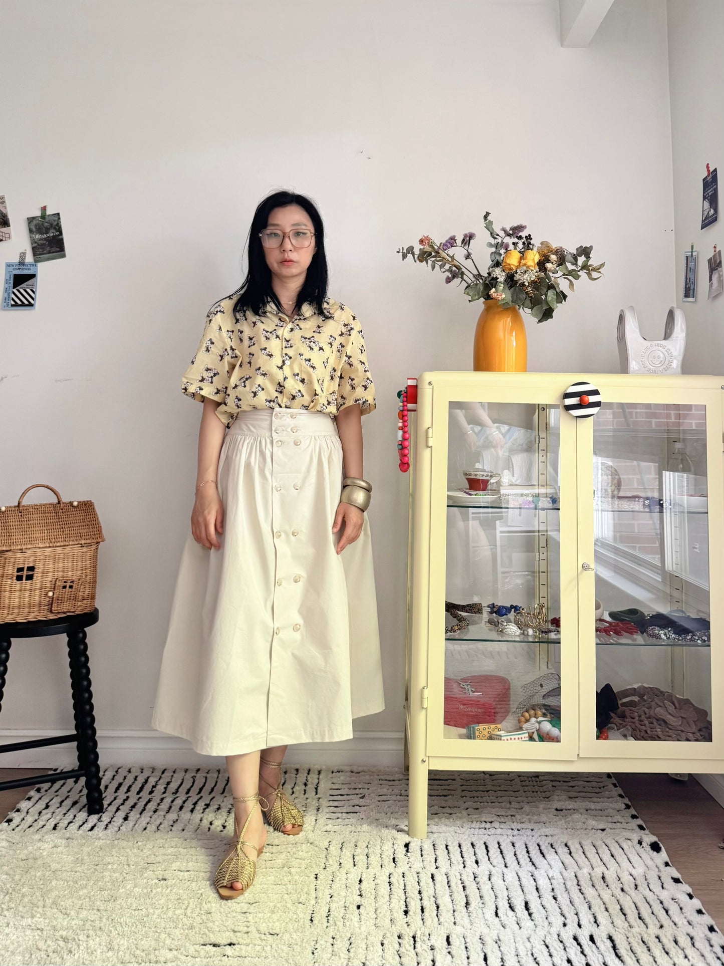 Double Button Skirt(  Beige, ivory, black)