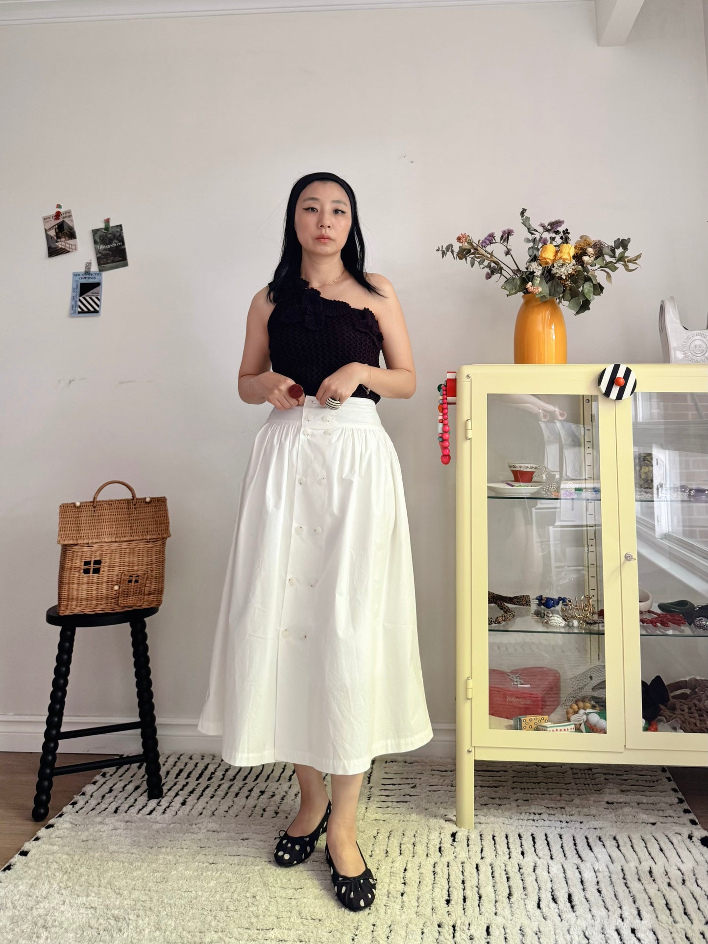 Double Button Skirt(  Beige, ivory, black)