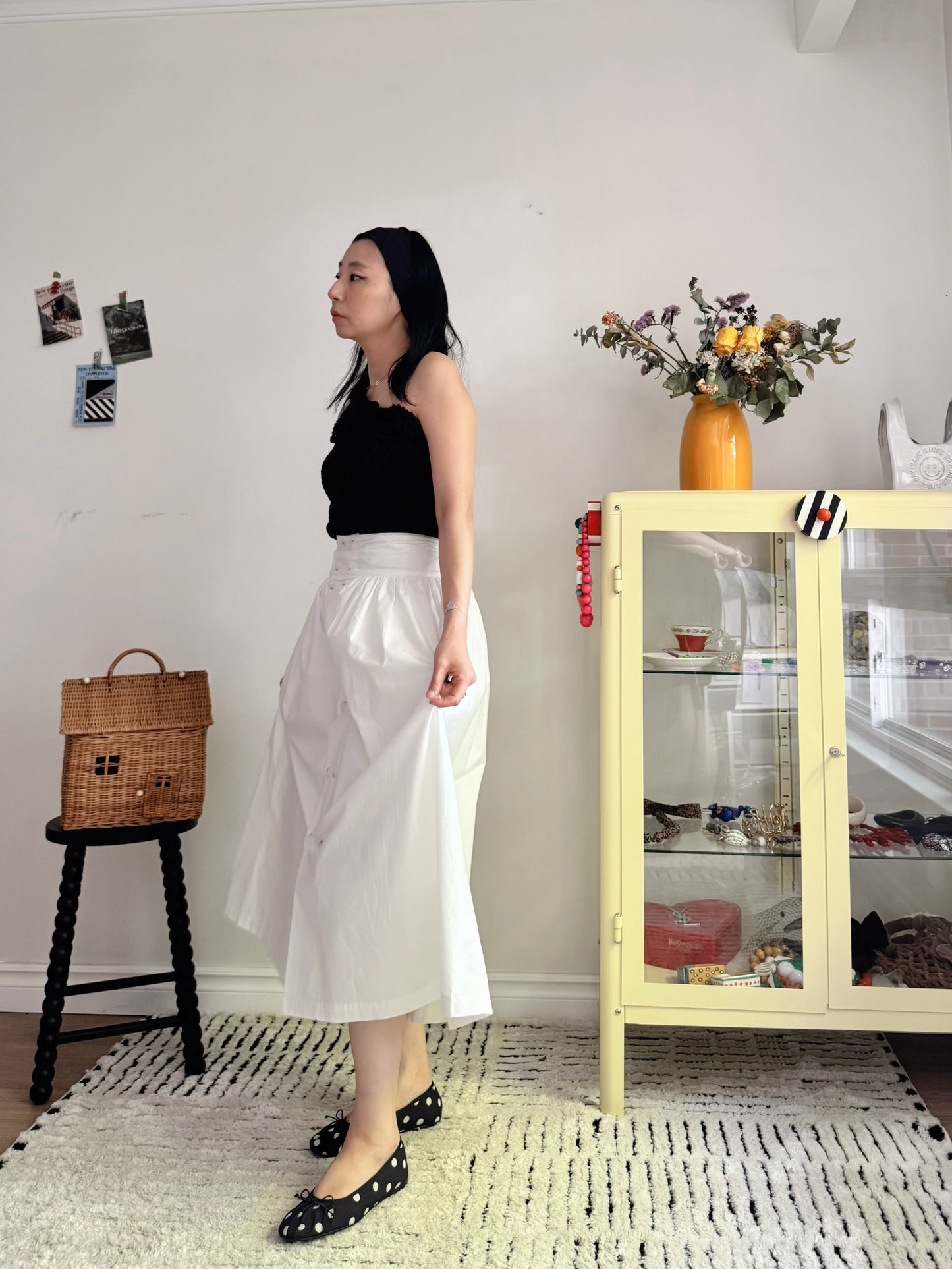 Double Button Skirt(  Beige, ivory, black)
