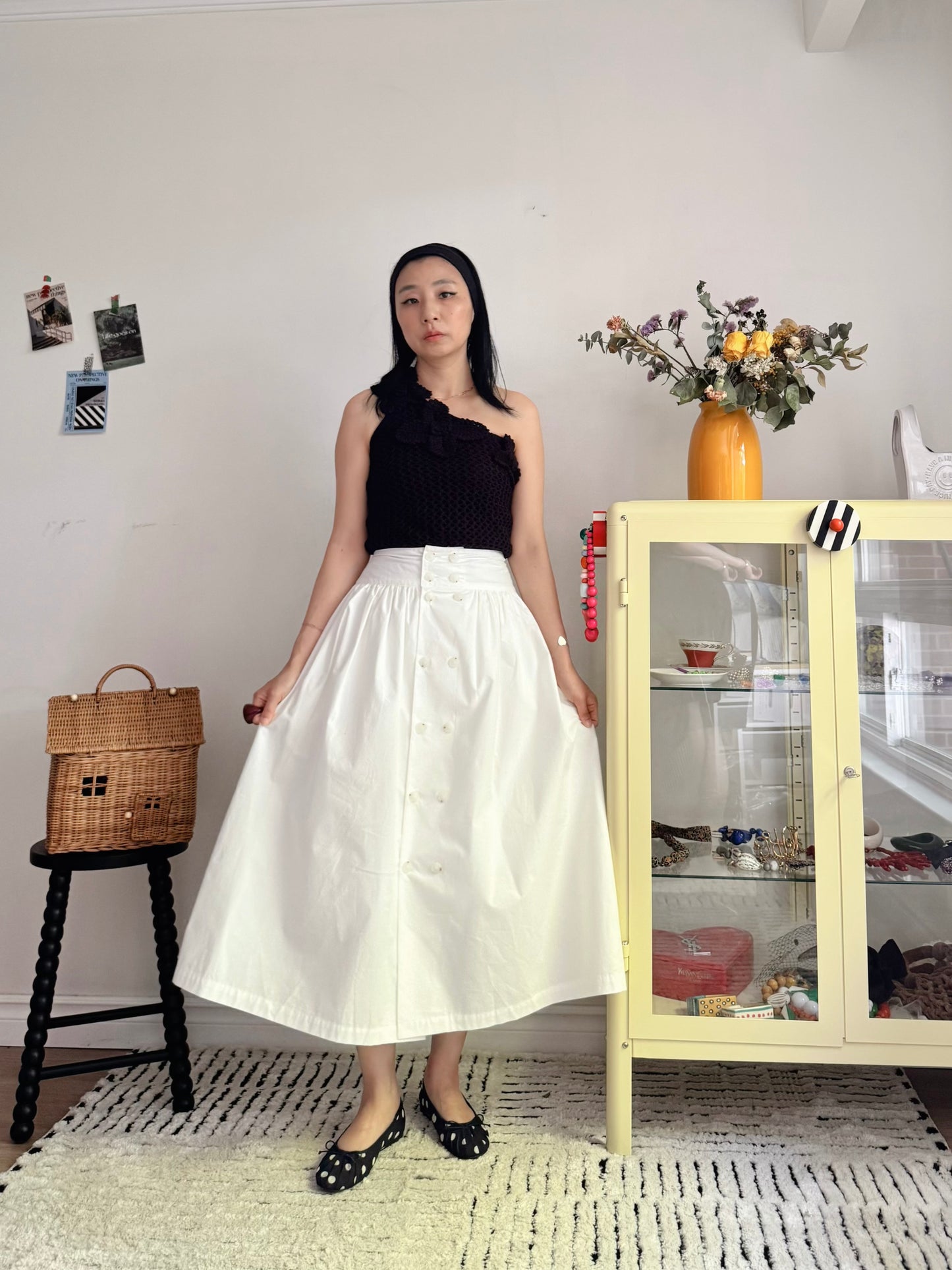 Double Button Skirt(  Beige, ivory, black)