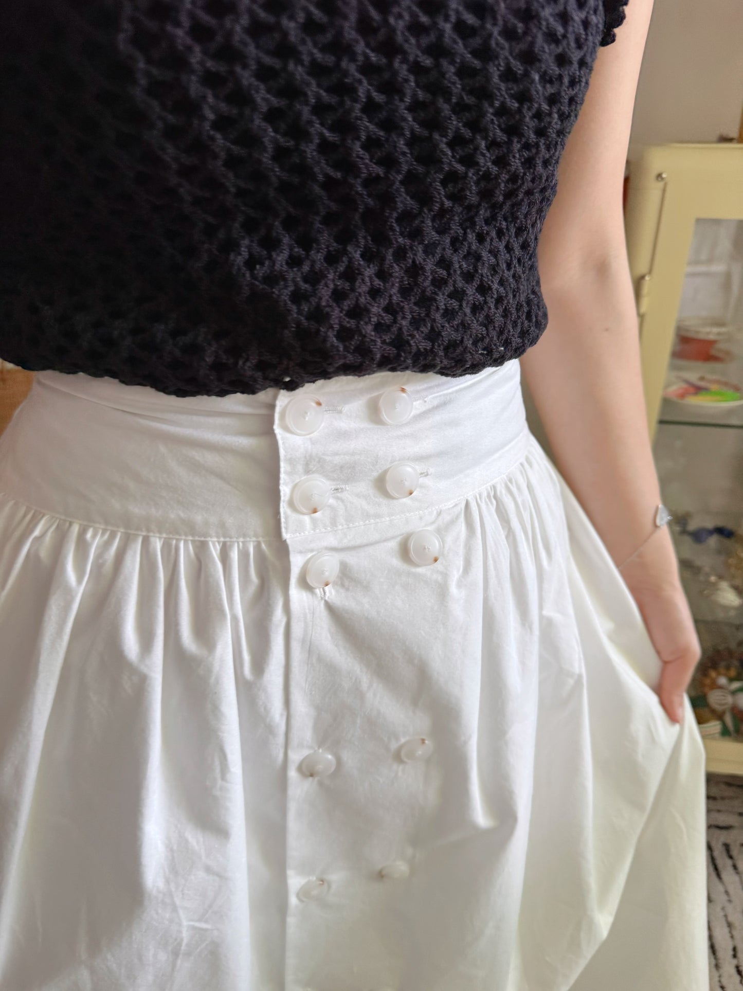 Double Button Skirt(  Beige, ivory, black)