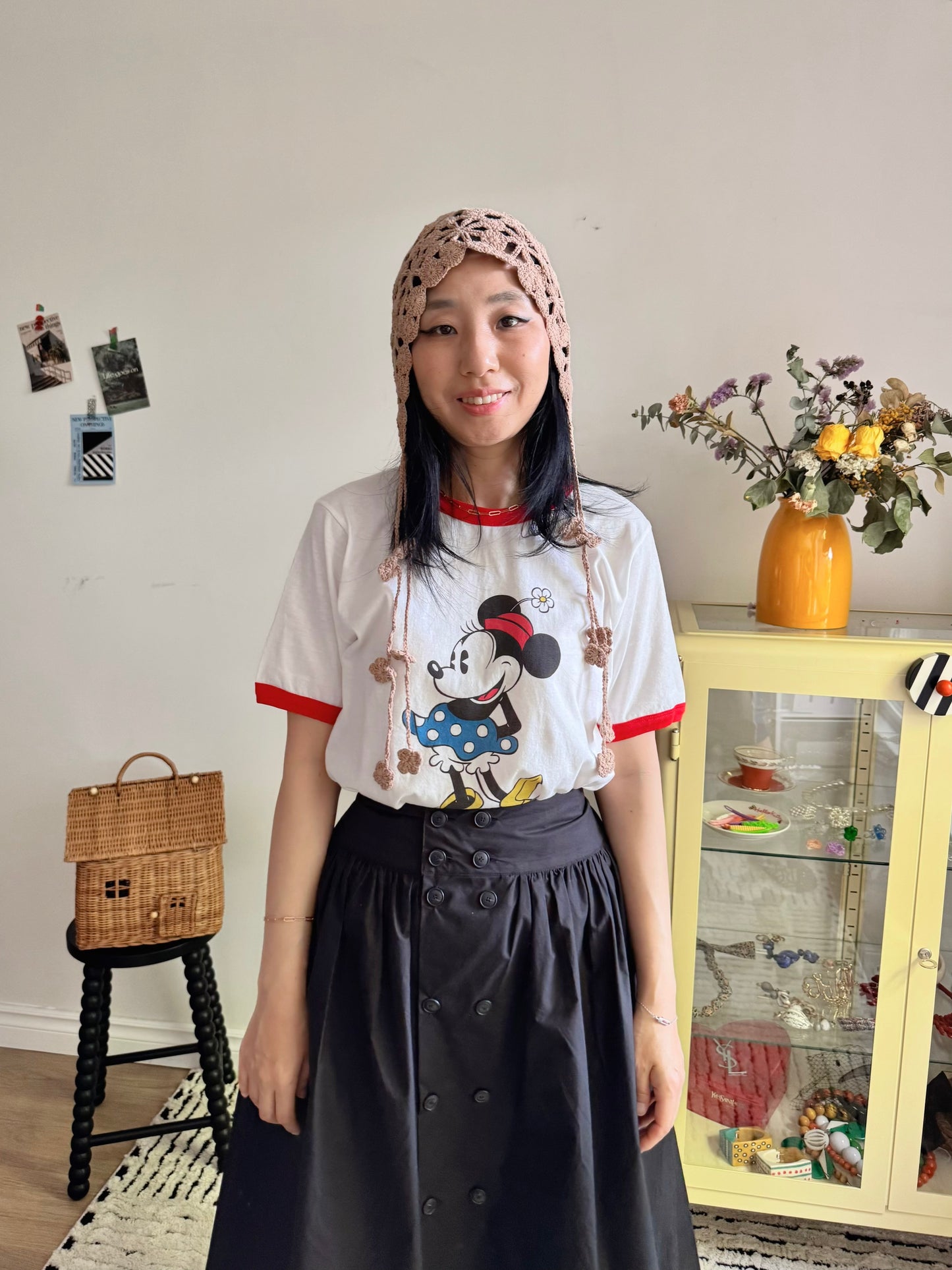 Retro Minnie Ringer Tee (white, blue)