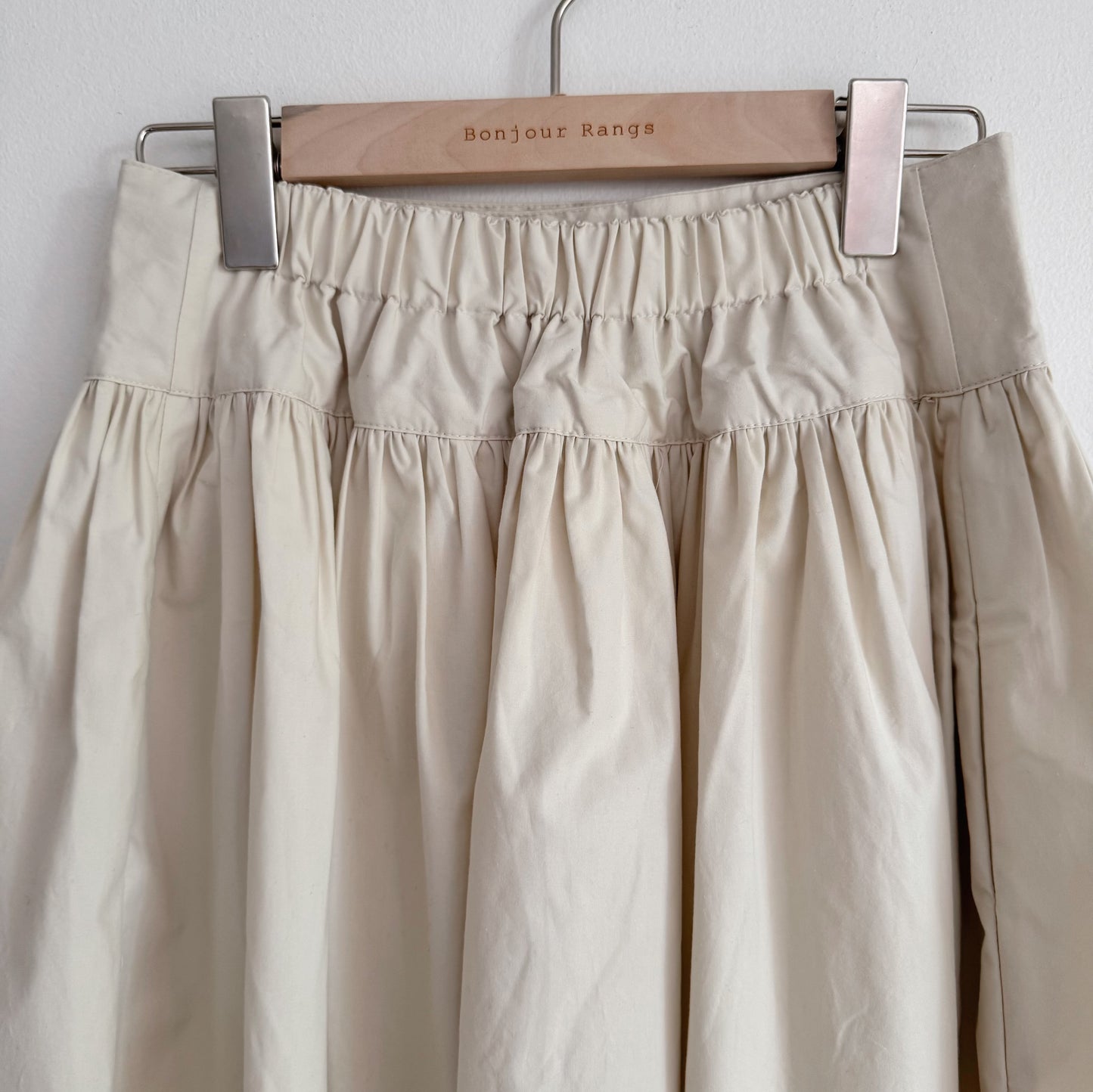 Double Button Skirt(  Beige, ivory, black)