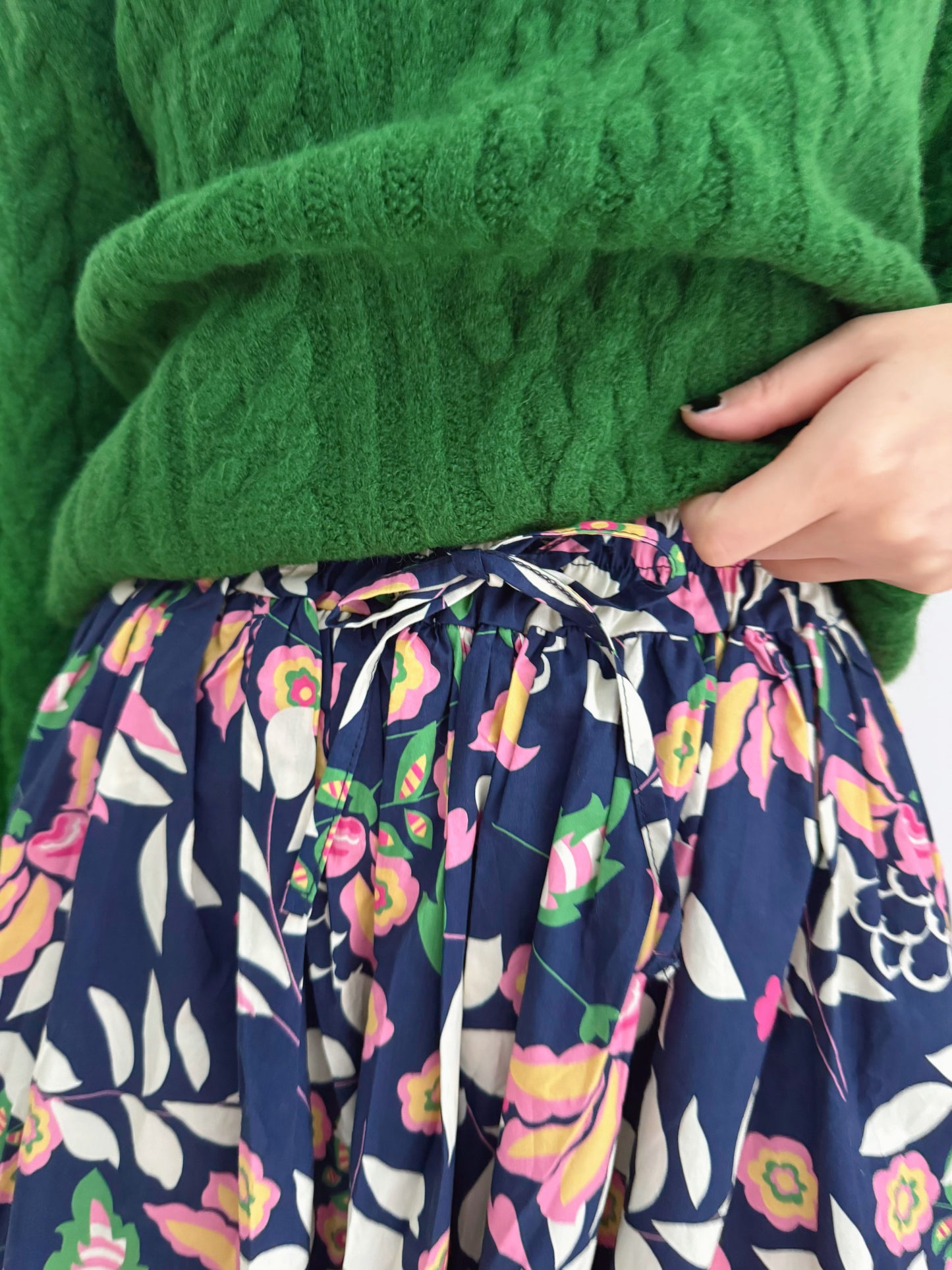 Flower banding skirt (blue, navy)