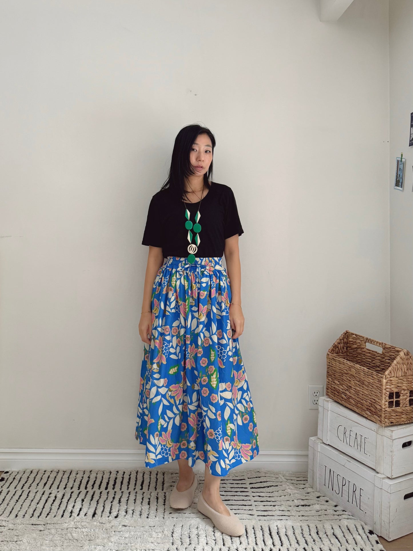 Flower banding skirt (blue, navy)