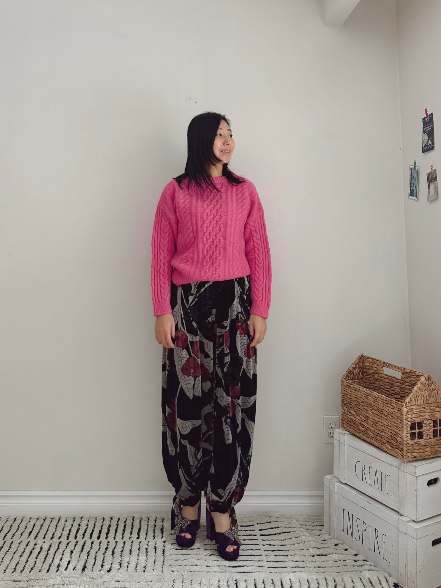 CABLE ROUND KNIT(pink , green, black )