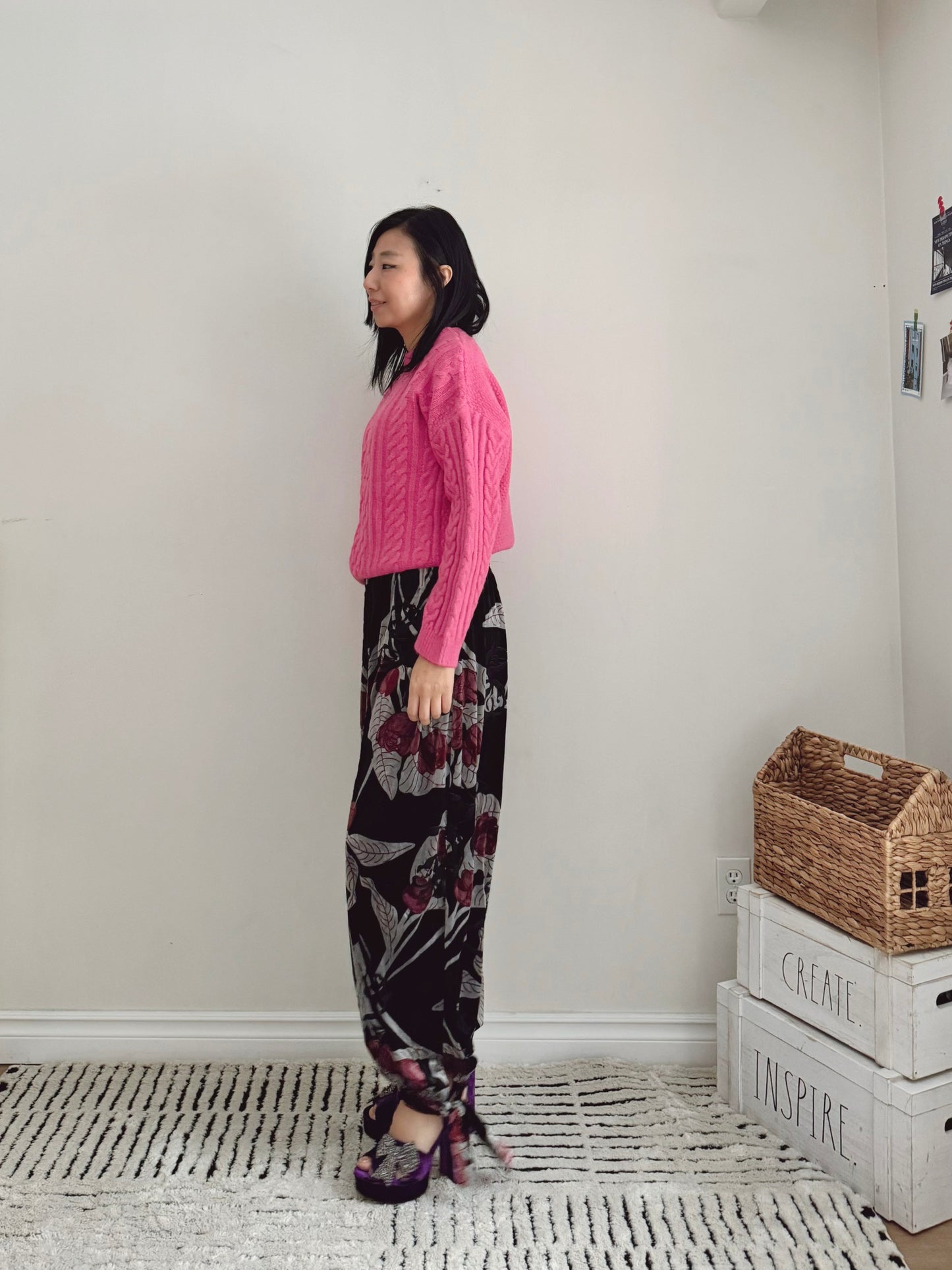 CABLE ROUND KNIT(pink , green, black )