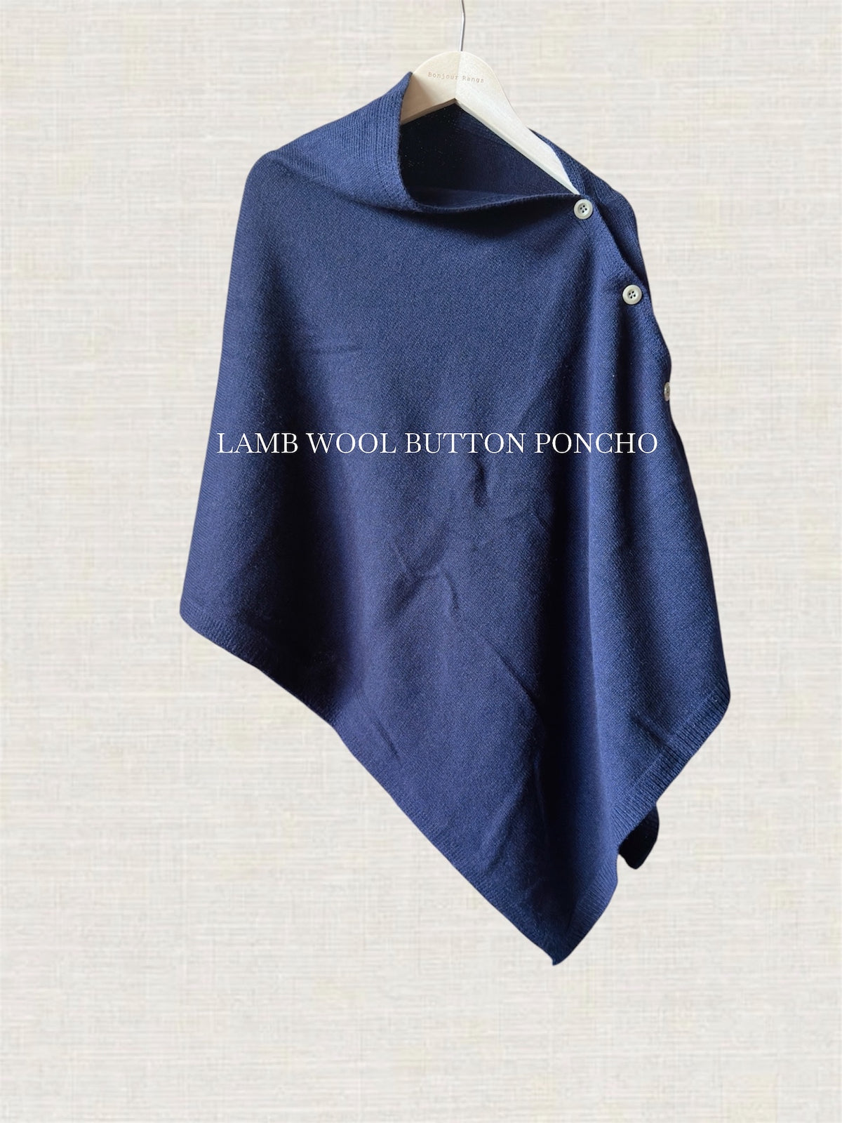 LAMB WOOL BUTTON PONCHO (Ivory, Navy)